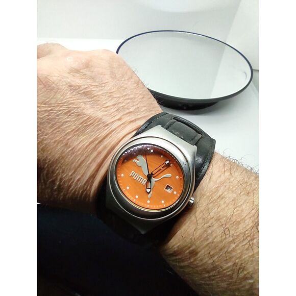 Puma PM550 Orange Face W/ Date Vintage Watch - Picture 4 of 8